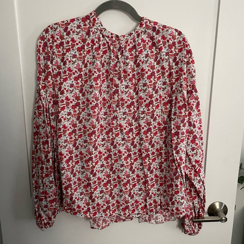 Universal Thread Red Summer Floral Button Up Blouse